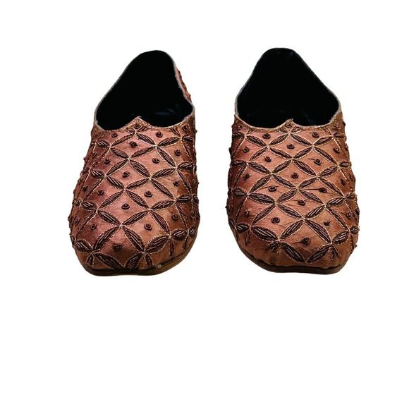 Mask World Brown Satin Beaded Princess Moccasins - Size 8 - Picture 5 of 14